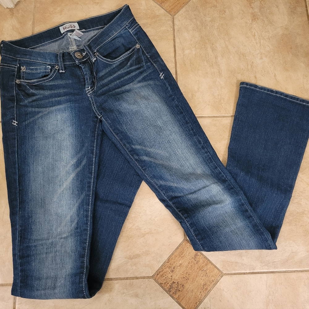 NWOT Mudd skinny boot jeans